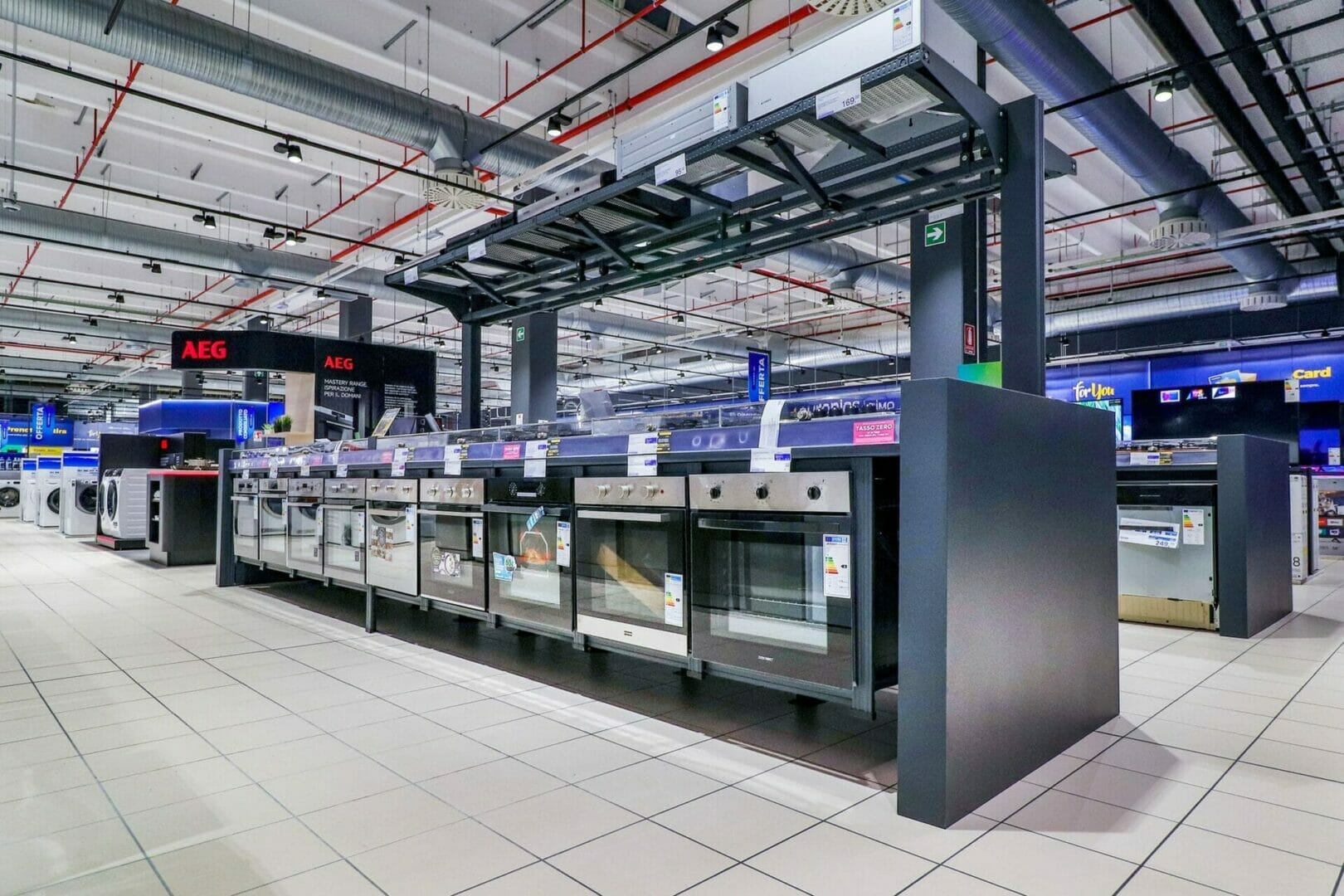 I prodotti METALSISTEM SIDAC protagonisti del retail dell'elettronica 21 IMG 0696