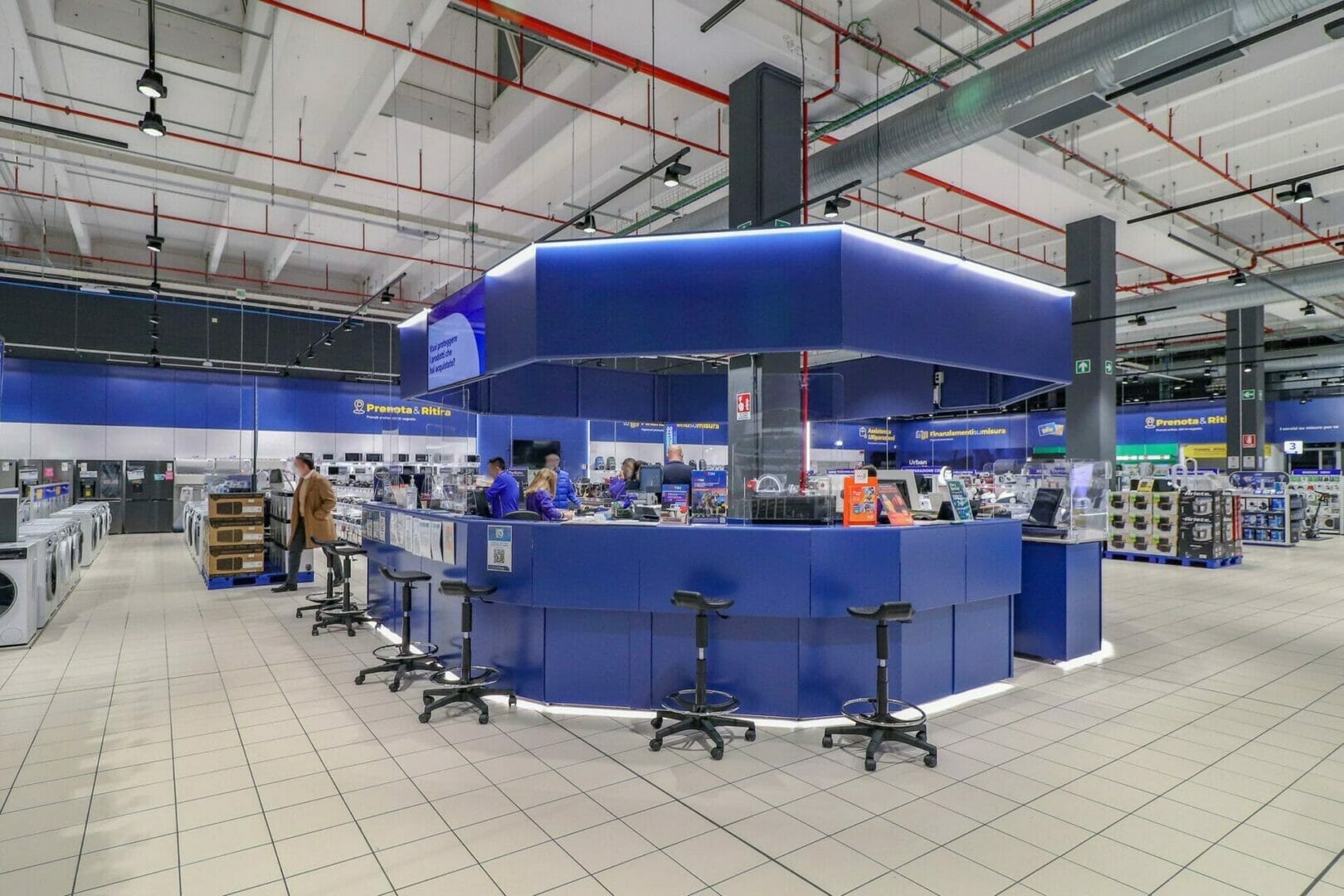 I prodotti METALSISTEM SIDAC protagonisti del retail dell'elettronica 8 IMG 0742